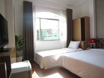 Saigon Odyssey House Khách sạn 2*