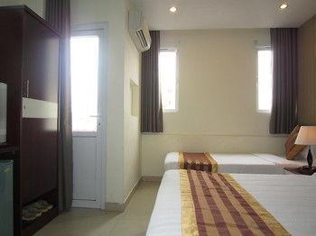 Saigon Odyssey House Khách sạn 2*