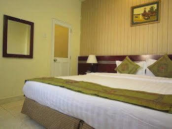 Saigon Odyssey House 2*